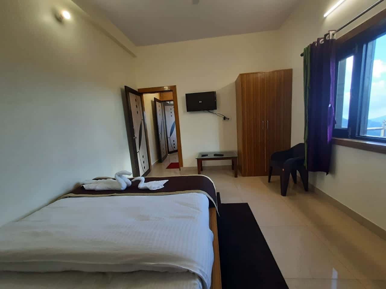 Sadhna Holiday Home — thumbnail 4