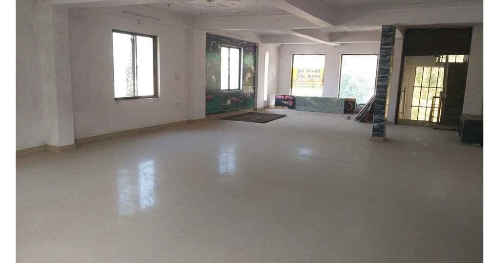 Hall 1450 sqft Near Bareilly Road — thumbnail 2