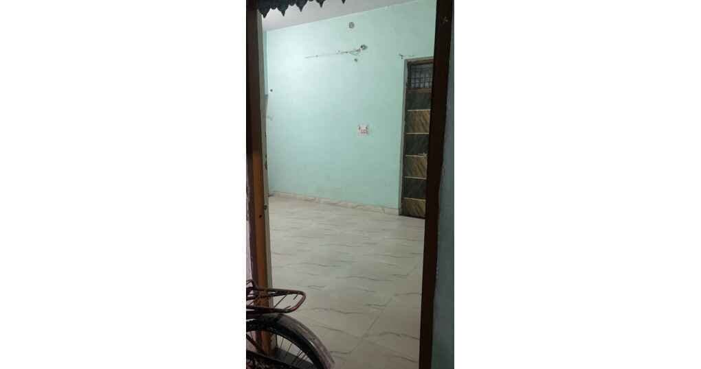 Rent Now 150 SqFt Godown Near Shastri Nagar Bareilly — thumbnail 5