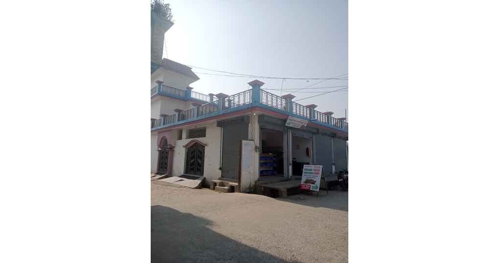 Buy Now 5BHK House and 4 Shops Near Durga Nagar, Bareilly — thumbnail 2
