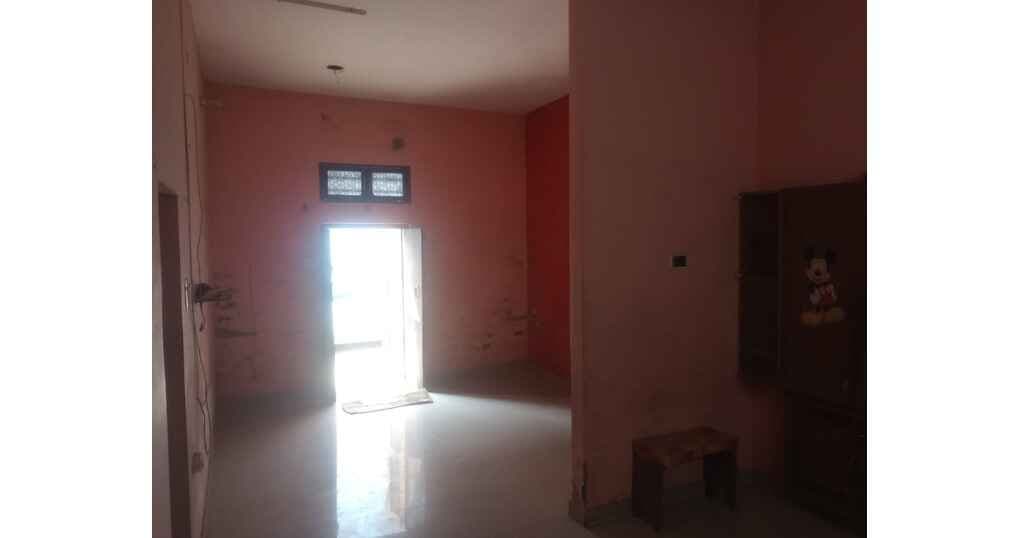 Rent Now 800 SqFt Office/Godown Near Madhobadi, Bareilly — thumbnail 4