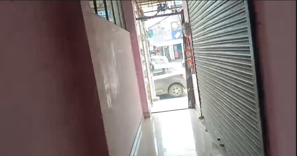 Rent Now 112 SqFt Shop Near Kusumkhera Chauraha, Haldwani — thumbnail 3
