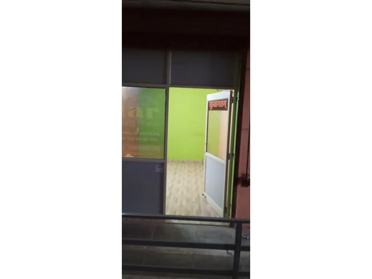 150 sqft Commercial Shop for Rent Near Mukhani Chauraha Haldwani