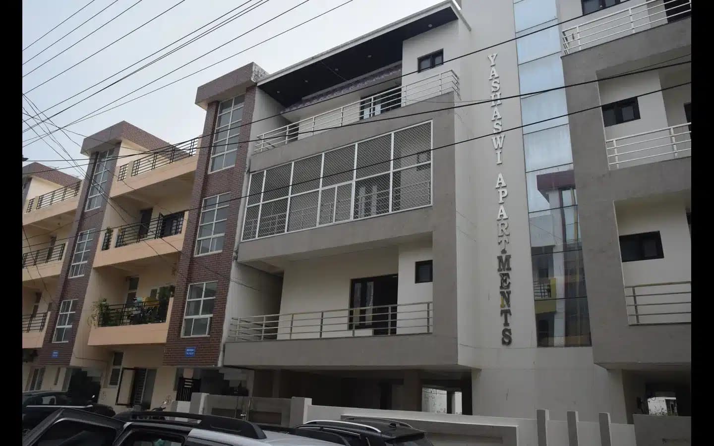 Royal Enclave Colony – Flat available